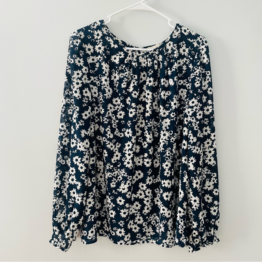 LOFT Navy Blue & White Floral Ruffled Relaxed Blouse